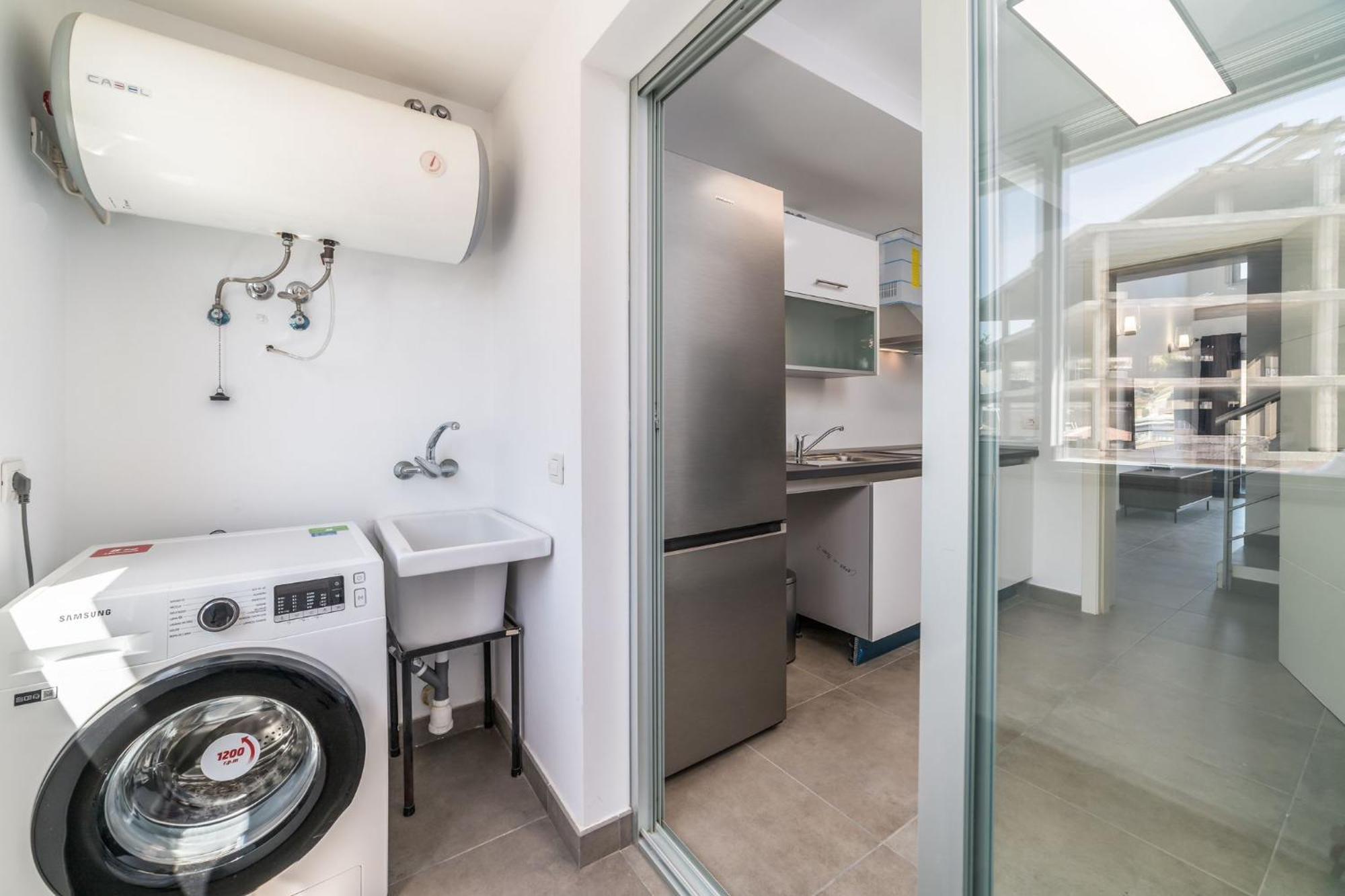Hayam Apartamento 1 Los Cristianos  Ngoại thất bức ảnh
